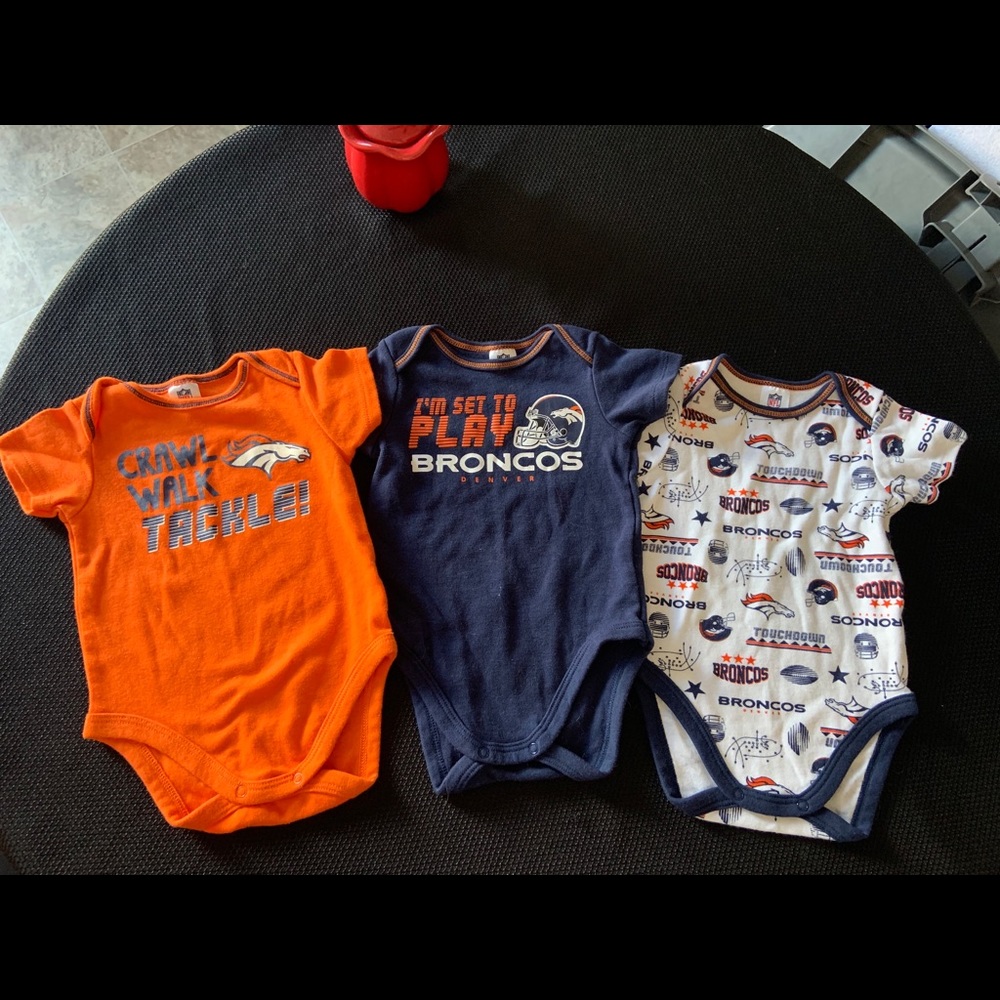 Set of 3 Broncos baby onesies 3-6month